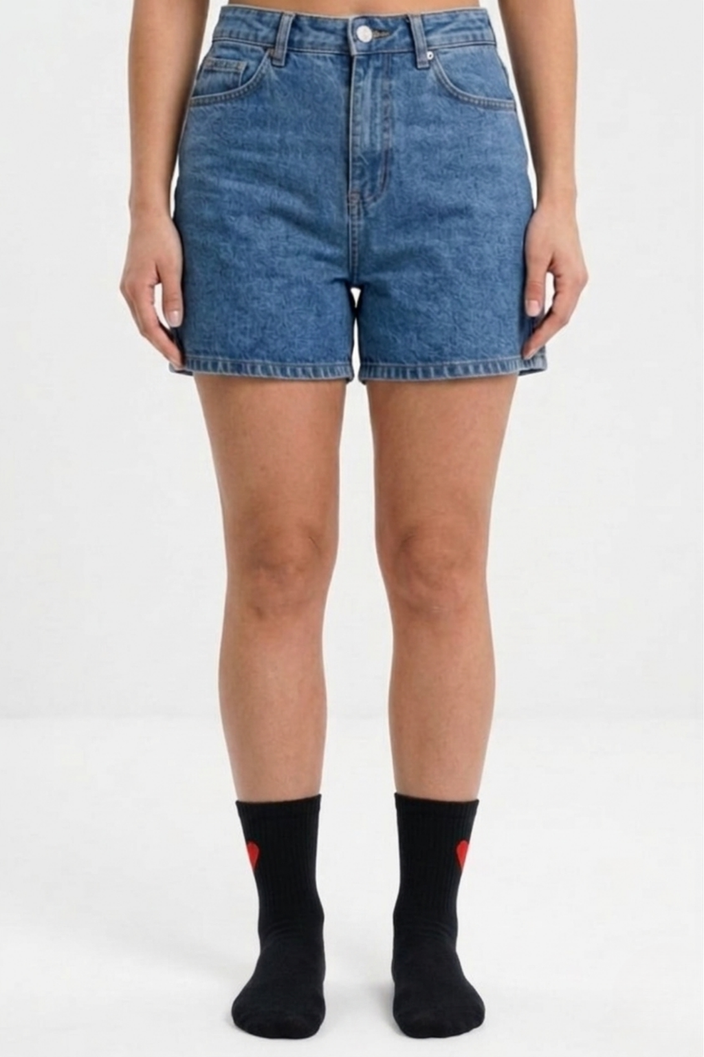 Kadın Kırmızı Kalp Desenli Kolej Çorabı Mevsimlik Orta Boy Pamuklu Spor Günlük Çorap 4 Lü